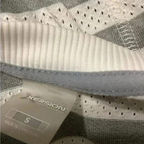 Xersion top‎ - Picture 8 of 8